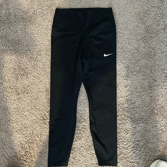 Nike Pants - Nike Black Dri-Fit Performance Leggings